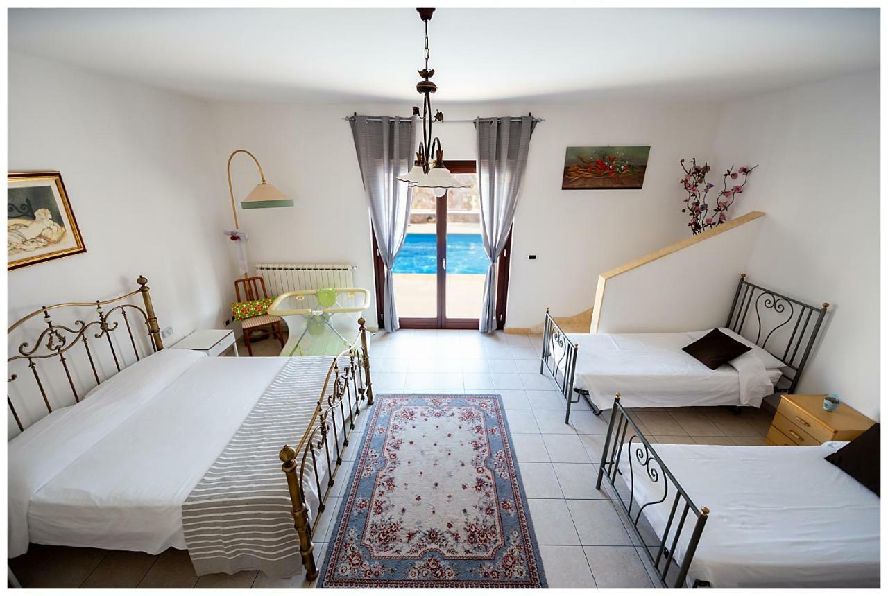 Bed And Breakfast Villa Fatima Trani Esterno foto